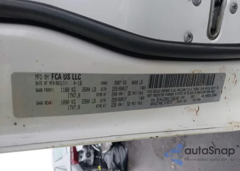 2018 Jeep Compass Latitude 4X4 из США, поврежденный, VIN 3C4NJDBB9JT366309